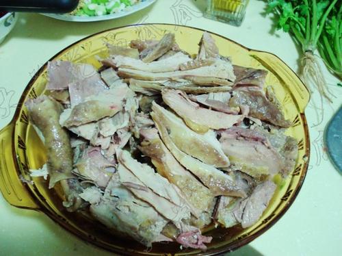 藤椒鸡的做法(年夜饭的首推凉菜)